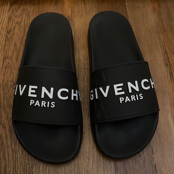 Authentic Givenchy Logo Slide Sandal - Size 6US / 36EU - Picture 2 of 7